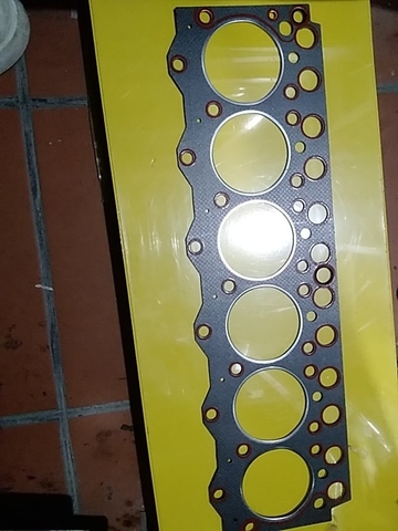 ZOĂNG MẶT MÁY 6D95 BÌA KY