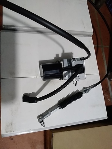 MÔ TƠ GA R TRÒN TQ_ RẮC CẮM TRÒN 5 CHÂN