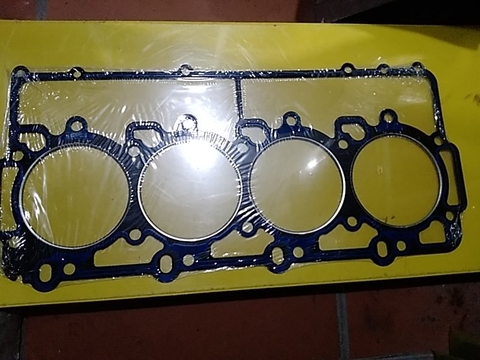 ZOĂNG MẶT MÁY CAT 3204 ỦI ĐỜI OLD  KY/GS