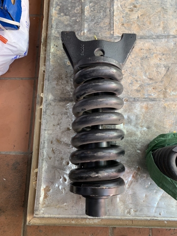 CỤM XI LANH TĂNG XÍCH SK200-6 (45-8V) - HV