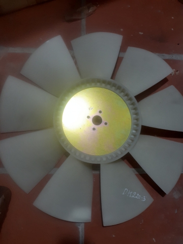 CÁNH QUẠT DH130-5/DH220-5 DB58: 9C*620 60*4 d32 - ZT
