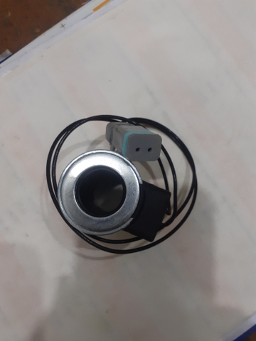 RƠ LE LỖ 18 24V*50 CÓ DÂY