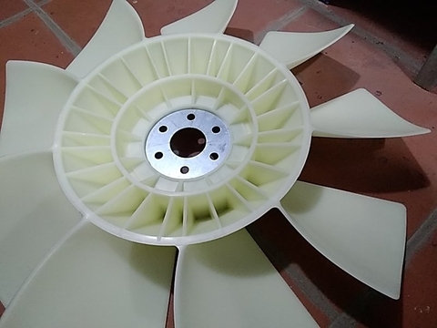 CÁNH QUẠT CHUẨN PC200-6/7/8 6D102 9C*610 LỖ50 89*6