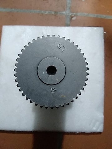 TRỤC QUAY TOA PC78-6 10R*43T*L204 JKO - TỐT