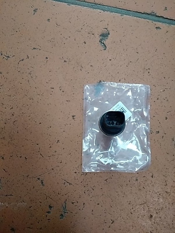 CẢM BIẾN ÁP SUẤT THẤP  SK200-6E - 3C KIM TAM GIÁC PHI 13 .giác 19 3MPA- TN BH03