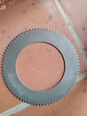 LÁ SẮT S200: 81R NGOÀI 152*243.6*2.5- TN