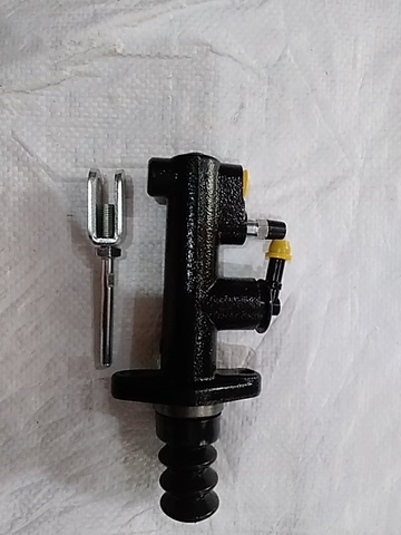 TỔNG PHANH CHÍNH XE NÂNG TCM C6/T6 2/2.5T TCM FB20~FB25-7 (3/4) CỔ 37.5 TÂM 60 / 1 LỖ DẦU RA M9 - HLP 6326