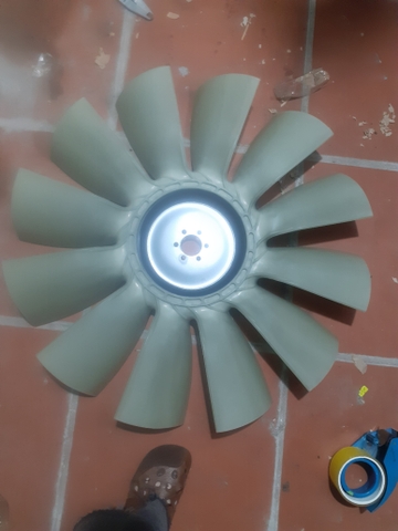 CÁNH QUẠT DH300-7: 12C*d43*6 lỗ*tâm62*dài700