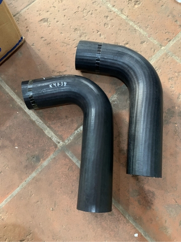 CÚT NƯỚC TRÊN PC200-3