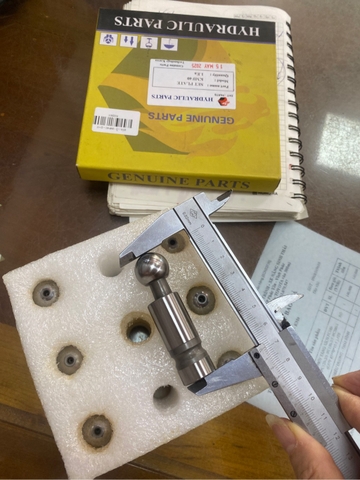 PISTON KMF40 - 17.5*69*7 QUẢ - DHT