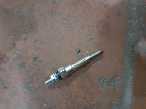 NẾN SẤY NGẮN 24V: PN-88 - DÀI 77  ZEN 10 GIÁC 12