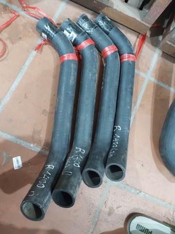CÚT NƯỚC DƯỚI R1400-7 OEM