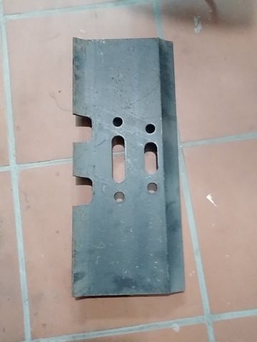LÁ XÍCH PC300-6/7/DX300 /EX300/R300-7 (TÂM 138*180) BX 216 M22 BẢN 600