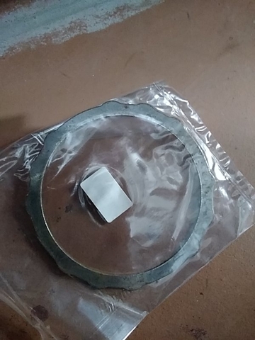 LÁ SẮT XÚC LẬT 12 VẤU 112*134*1 TQ