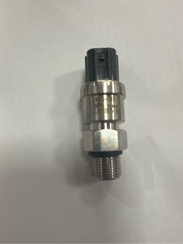 CẢM BIẾN ÁP SUẤT THẤP SK200-5/ SK200-6 GEN 16, 3 CHÂN BẸT TAM GIÂC, 49MPa BH04T