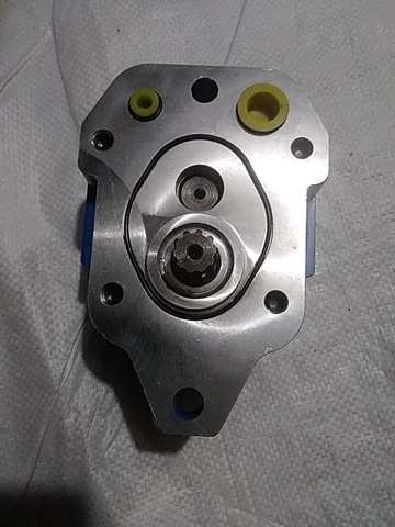BƠM KHIỂN A8V55 A8V86 A8V107 = A8V115 10T  HANDOK