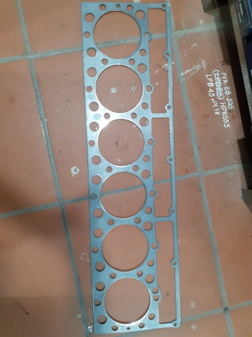 ZOĂNG MẶT MÁY CAT BÌA 3306