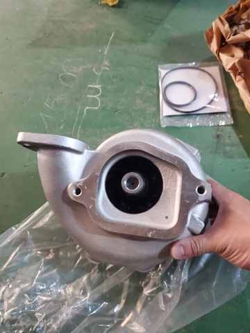 BƠM NƯỚC 6WG1 ZX470-3 KHS