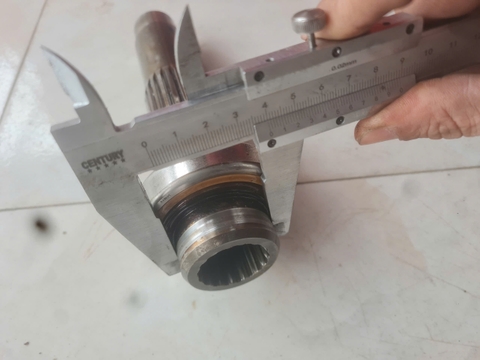 TRỤC BƠM DC ZX120 ZX135 17T*23T*195 ĐI CÙNG HH3561 - JKO