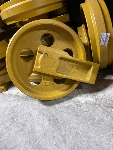 DẪN HƯỚNG EC55 VOLVO55 EC50 (VIO40 KHÁC ) TÂM 68*133 /12*40 - KTR XỊN