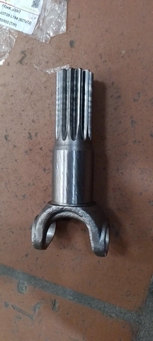 TRỤC LÁP NGẮN CẦU TRƯỚC DH55/R55-7 DX55 12R*L195 BI 27*70 - BKT