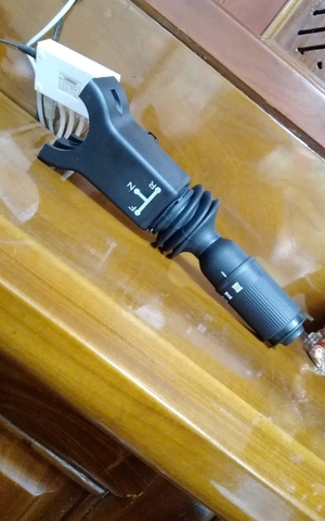 TAY ĐI SỐ DX140 = DX210 = R140-7 3 SỐ KO DÂY - TOBIDA