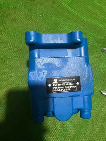 BƠM KHIỂN PC58 10T*4BL* Tâm 65*108*khoang63*H133 - BH4T /TN  (ĐẶT ÁP CAO GÂY VÉT NÒNG BƠM LÀ KHÔNG BẢO HÀNH )(ÁP SUẤT ĐẶT TỪ 185-190KG)