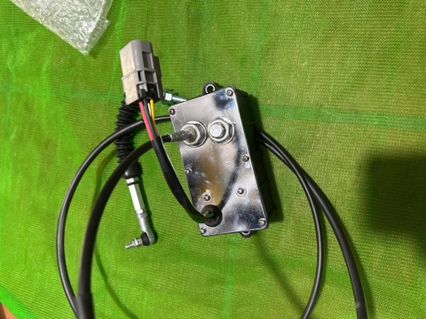 MÔ TƠ GA VUÔNG S55 - 12V - 5 CHÂN BẸT - DHT-ST