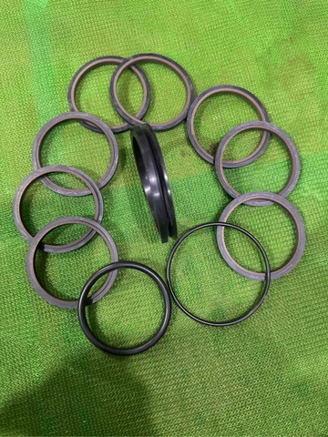 PHỚT TRUNG TÂM PC38-2/3/PC30-3 MSJA 60*8S - 10