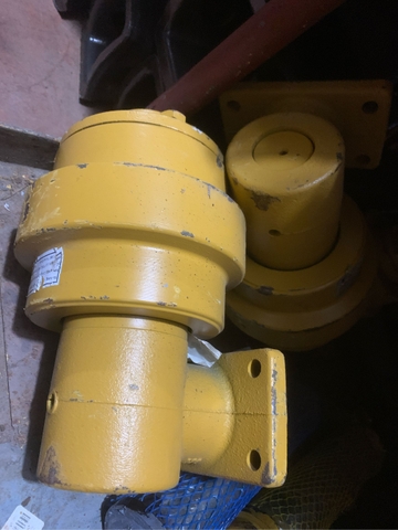 GA LÊ ĐỠ D21 -5 / 6 D20 CÓ TAI BẮT BU LÔNG 50*100 D125 C.H (10*40)