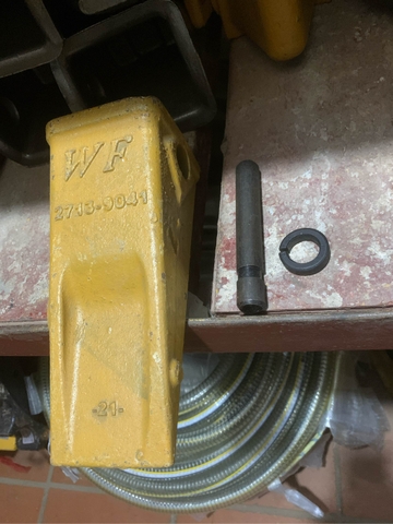 RĂNG ĐẤT DH200-3 S200-3 KO KHUYẾT 2713-9041 WF