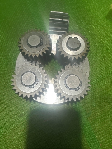 CỤM QTTD YM50/YM55 S17T*B24R*4B CÓ GIỮA