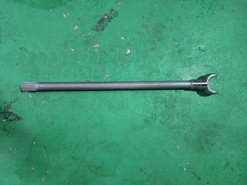 TRỤC LÁP TRƯỚC MX6 VOLVO145 17T*L770 - TOBIDA/BB TỐT