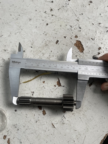 TRỤC LÁP DI CHUYỂN EX30 11R*13T*93 D26 - LB