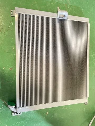 KÉT DẦU THUỶ LỰC PC450-6 1140*910 NHÔM