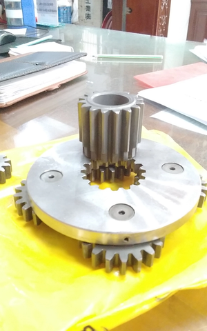 BÁNH RĂNG GIỮA QTTD SK50-3 16R 27*48*40.5/42 TUKOR TỐT