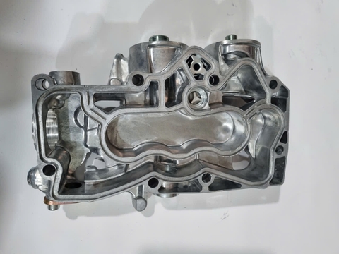 VỎ SINH HÀN D6E VOLVO EC210B - BTS