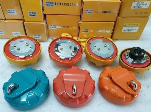 NẮP BÌNH DẦU DH200/ PC200/ DX55 CÓ KHÓA - VỎ VÀNG/ CAM  XỊN (CỔ 81 VÀ 106) 31