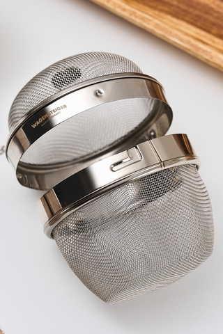 Lồng đựng gia vị Wagensteiger treo nồi pha trà tiện lợi