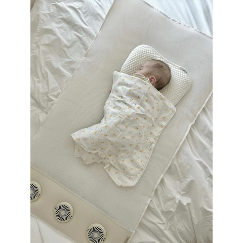 Đệm điều hòa cho bé Ggumbi Triple Fan 3 quạt mát lạnh