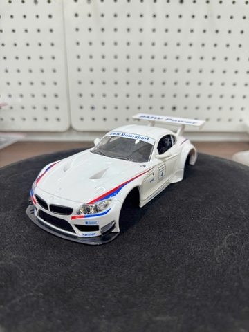 Body 1/24 1/28 nhựa