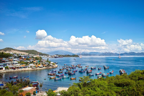 Tour 3 đảo - Ngắm san hô - Làng Chài - Mini Beach