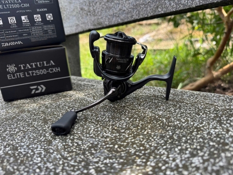 máy đứng DAIWA TATULA ELITE 2500-CXH 2024