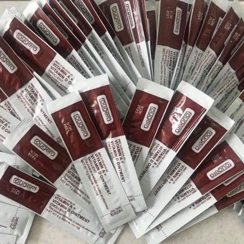 Dưỡng môi sau phun xăm AD gói dài 5g, dưỡng ẩm kích bong nhanh