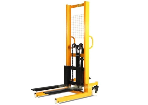5 xe nâng tay tốt nhất nâng pallet