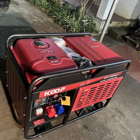 Máy Phát Điện Chạy Dầu 12Kva Koop KDF12000XE-3 3 Pha