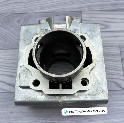LÒNG + PISTON BẠC SPORT HÀNG LOẠI 2 (SPORT-XIPO-RGV-RGX-SATRIA)