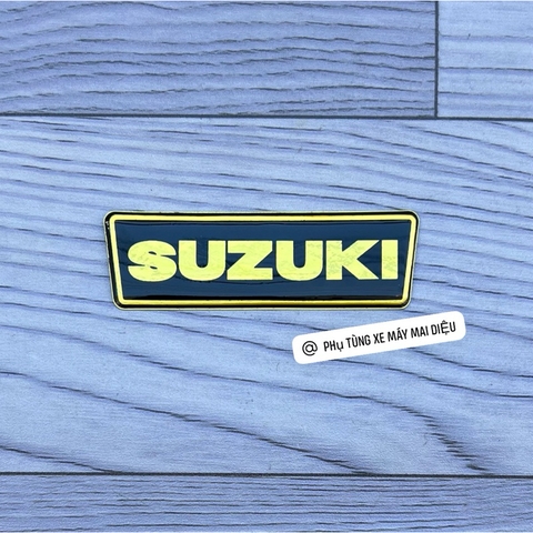 TEM MẶT NẠ KEO DÁN LOGO ĐỜI 110cc CHỮ VÀNG (SPORT-XIPO-RGV-RGX-SATRIA)