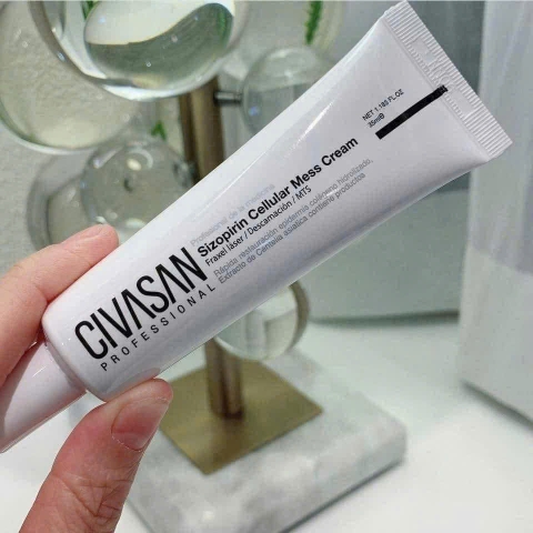 Kem dưỡng phục hồi nâng tone Civasan