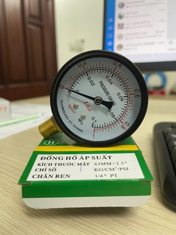 Đồng hồ áp suất hơi LiGi 1KG / 0,1Mpa kích thước mặt 63mm ren đồng 1/4NPT / 13mm